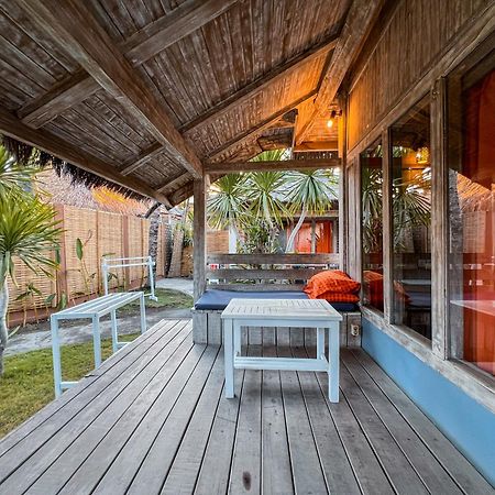 Coconut Dream Hotel Gili Trawangan Exterior photo
