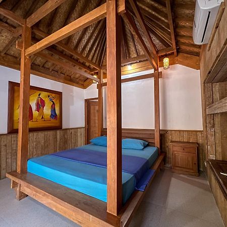Coconut Dream Hotel Gili Trawangan Exterior photo