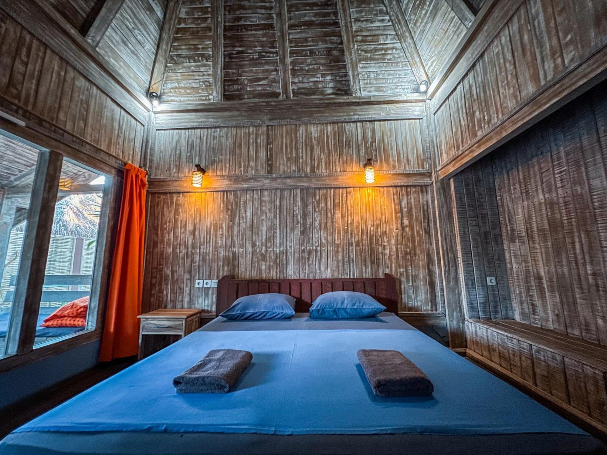 Coconut Dream Hotel Gili Trawangan Exterior photo