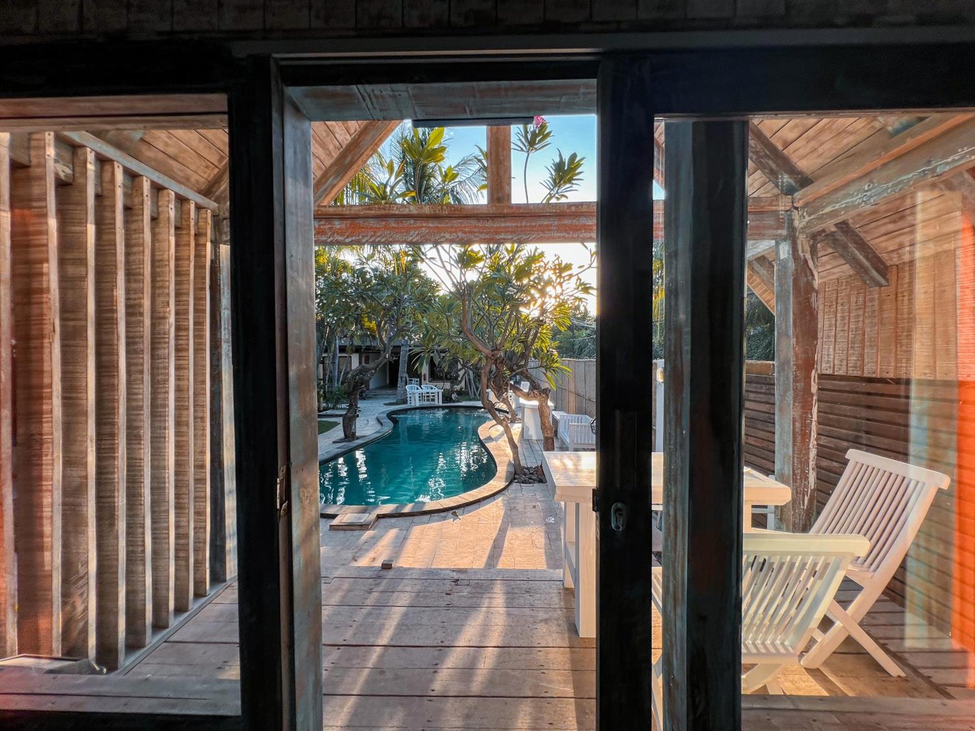 Coconut Dream Hotel Gili Trawangan Exterior photo