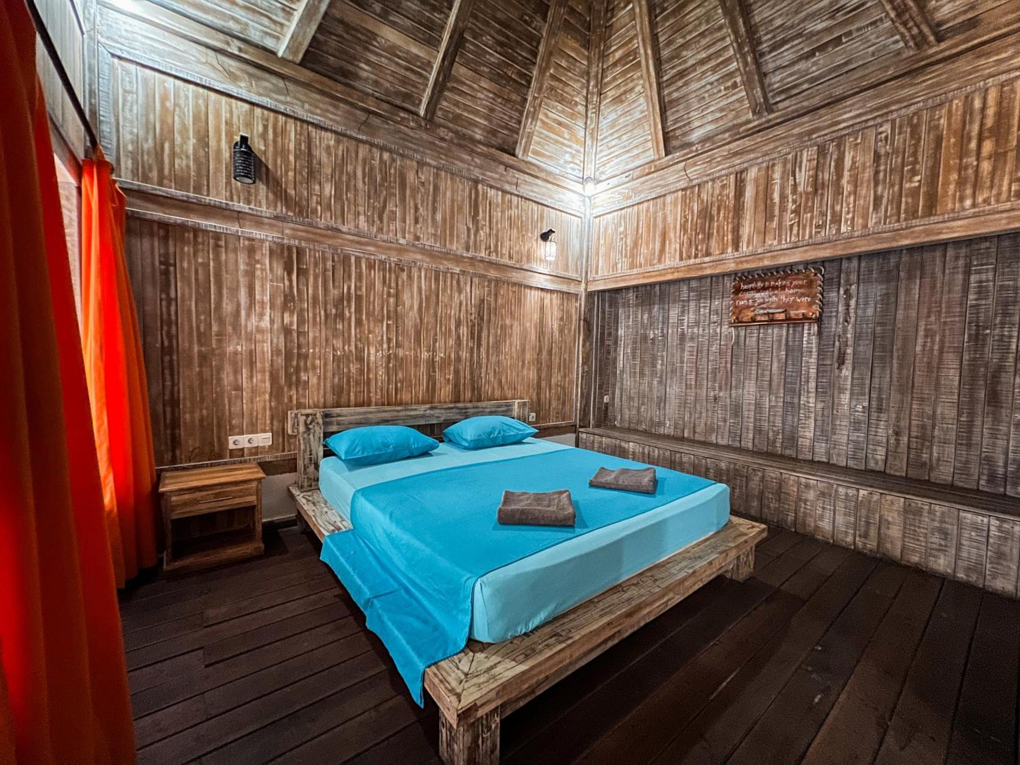 Coconut Dream Hotel Gili Trawangan Exterior photo