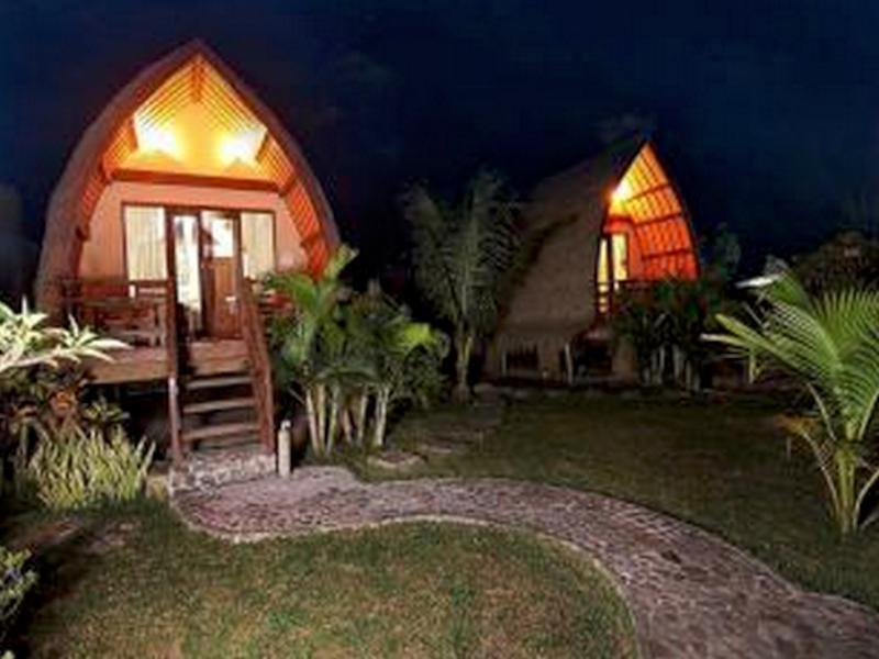 Coconut Dream Hotel Gili Trawangan Exterior photo