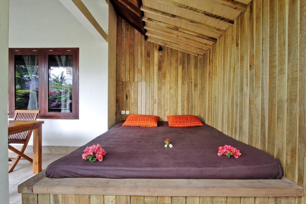 Coconut Dream Hotel Gili Trawangan Exterior photo